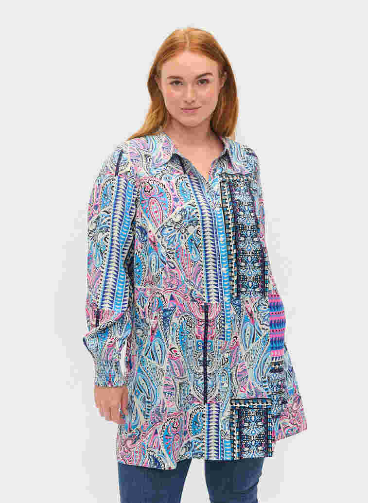 Lange Hemdbluse aus Viskose mit Paisleyprint, Blue Pink Paisley , Model