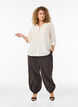 Baumwollbluse mit V-Ausschnitt, Vanille, Model image number 1
