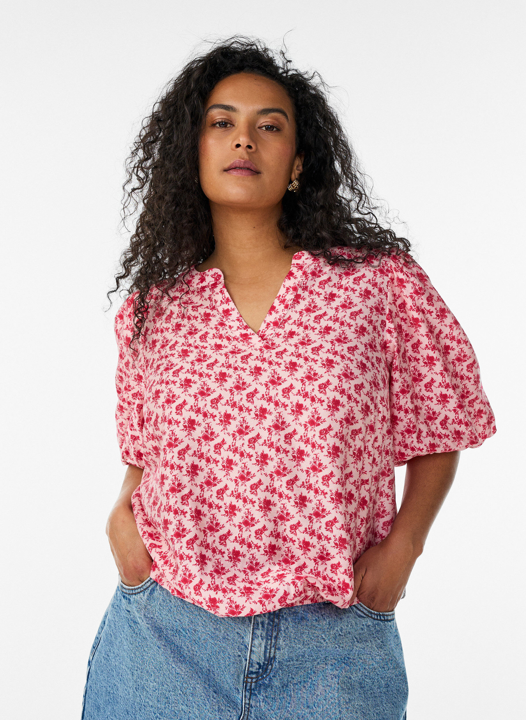 ZizziGebl&uuml;mte Bluse aus Viskose mit Ballon&auml;rmeln, Rot, Model image number 0