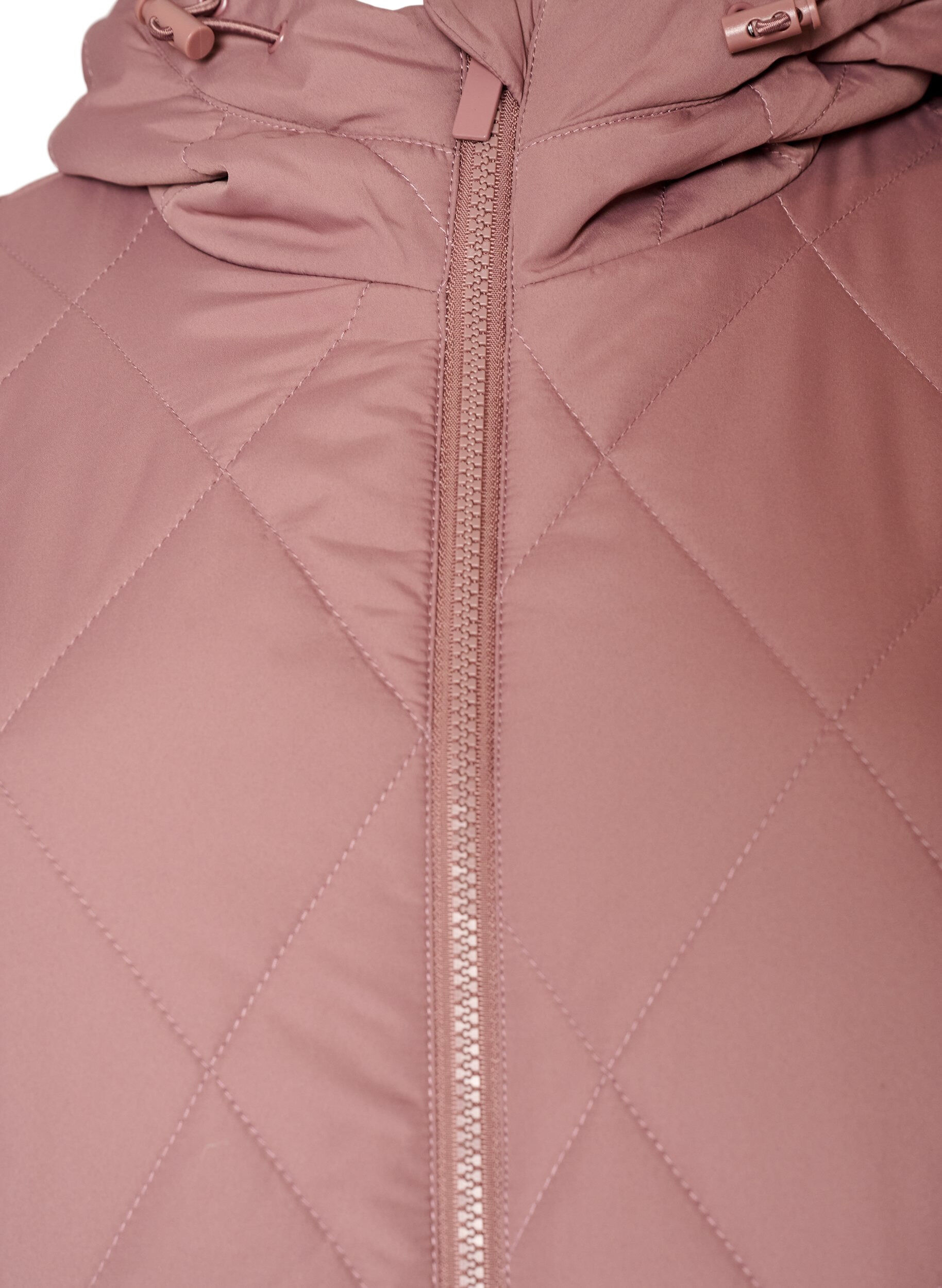 ZizziLeicht wattierte Jacke mit Rautensteppung, Rot, Packshot image number 2