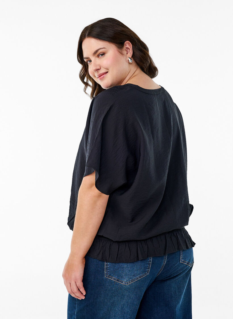 Bluse mit kurzen Ärmeln und einem gerüschten Saum, Schwarz, Model image number 2