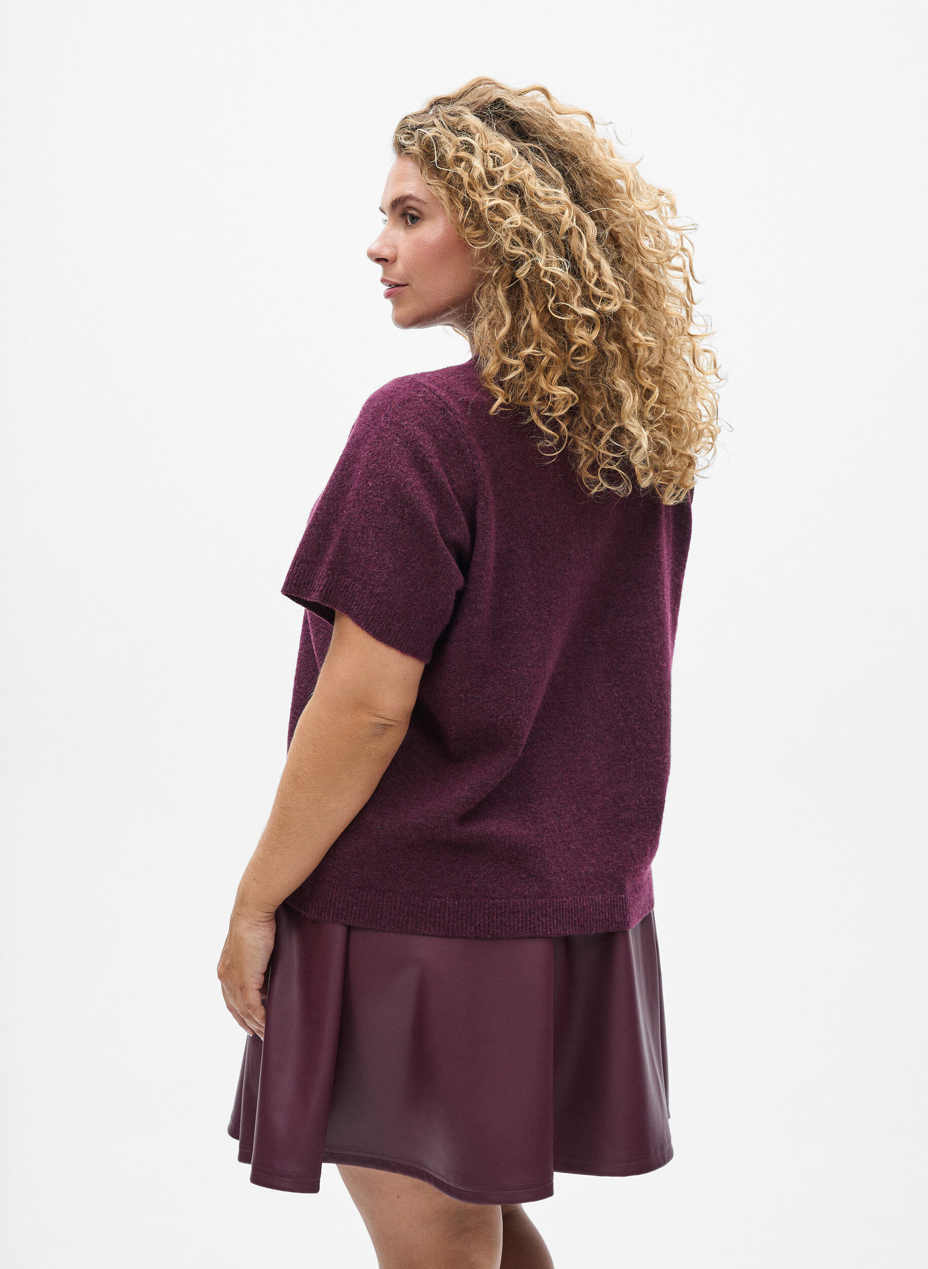 ZizziStrickjacke mit kurzen &Auml;rmeln, Dunkles Bordeaux, Model image number 2