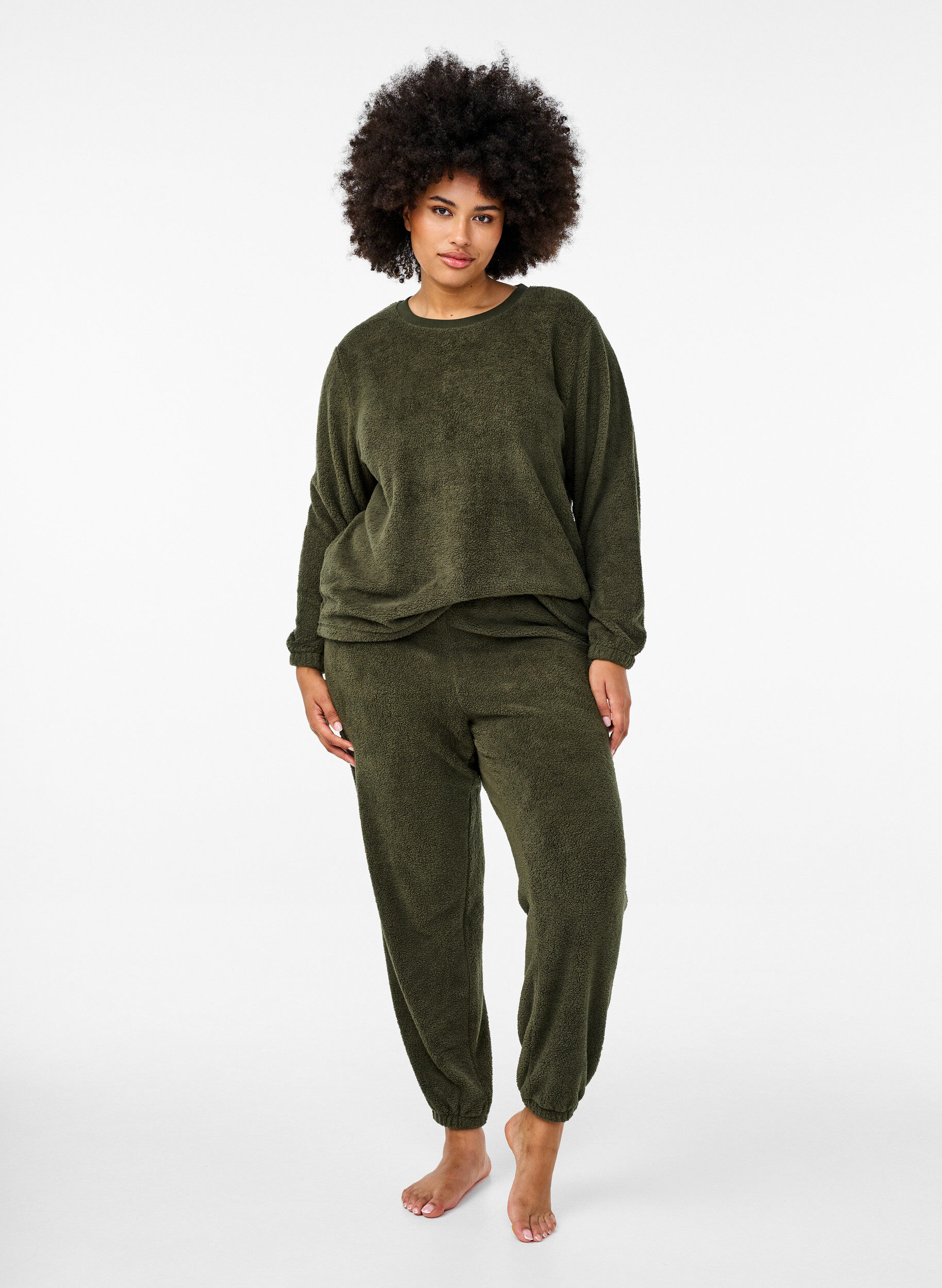 ZizziLockere Teddy-Bluse mit Rundhalsausschnitt, Forest Night, Model image number 2