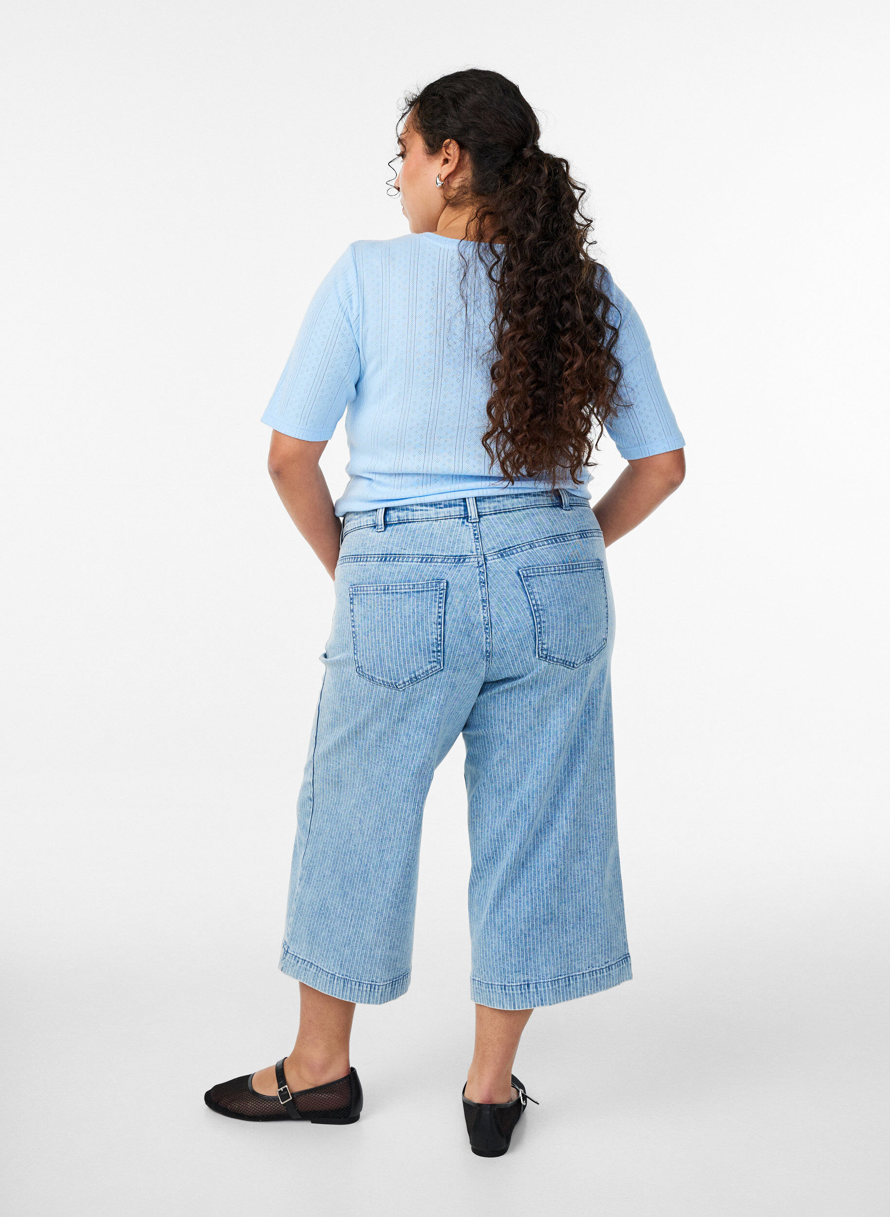 ZizziCulotte-Jeans mit Nadelstreifen und weitem Bein, Blau, Model image number 1