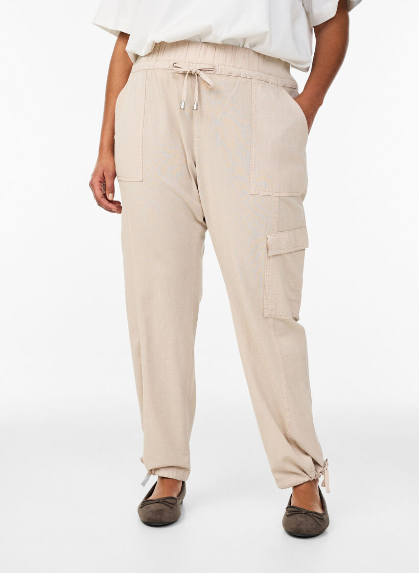 Lockere Cargohose aus Baumwolle, Beige, Model image number 2