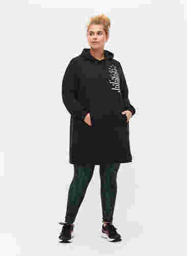 Langes Sweatshirt mit Kapuze und Taschen, Black, Model image number 2