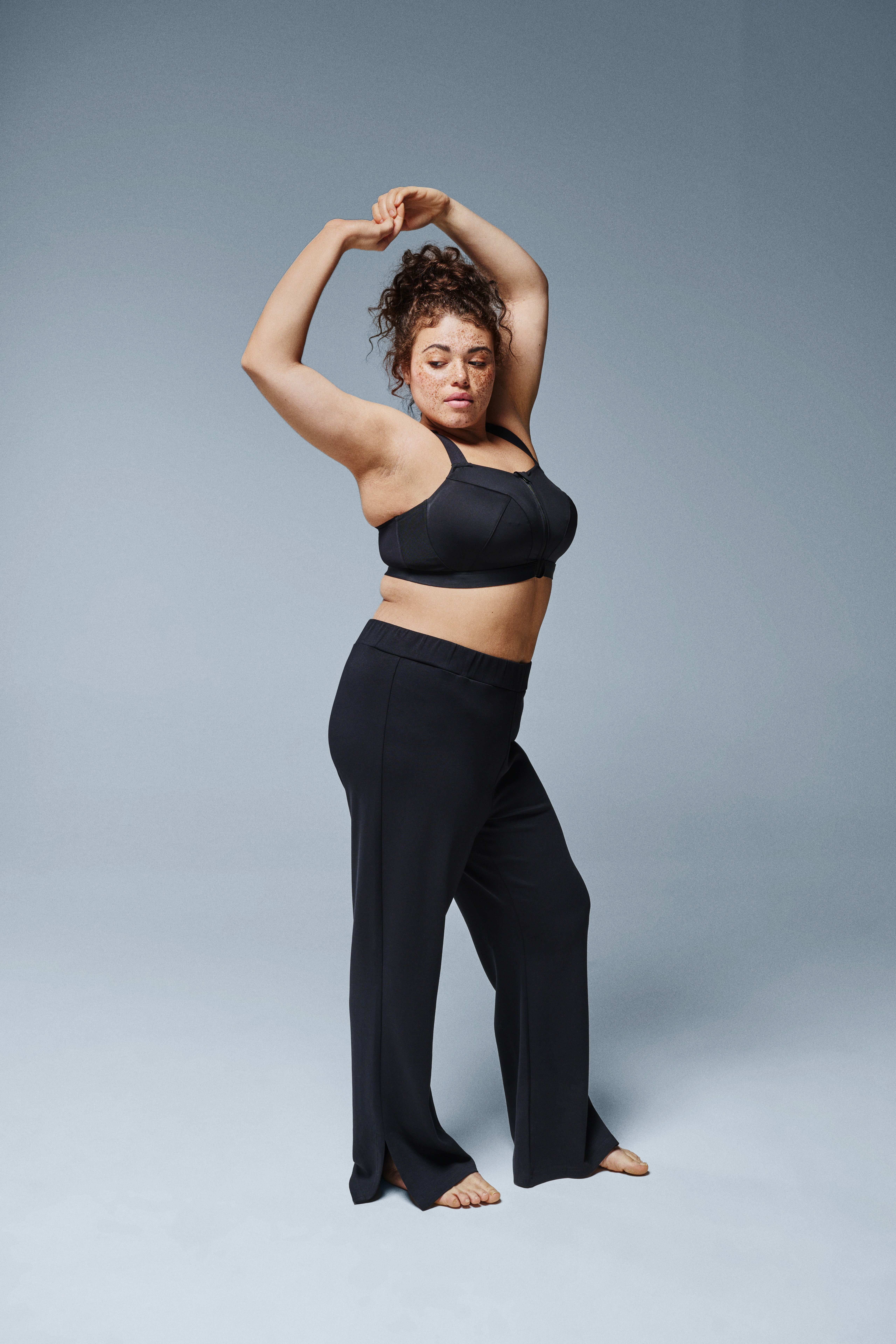 ZizziSport-BH mit Frontverschluss und hohem Halt, , Model