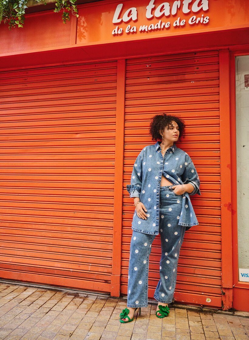  Gemma Jeans mit hoher Taille und Gänseblümchen, Blau, Image image number 0