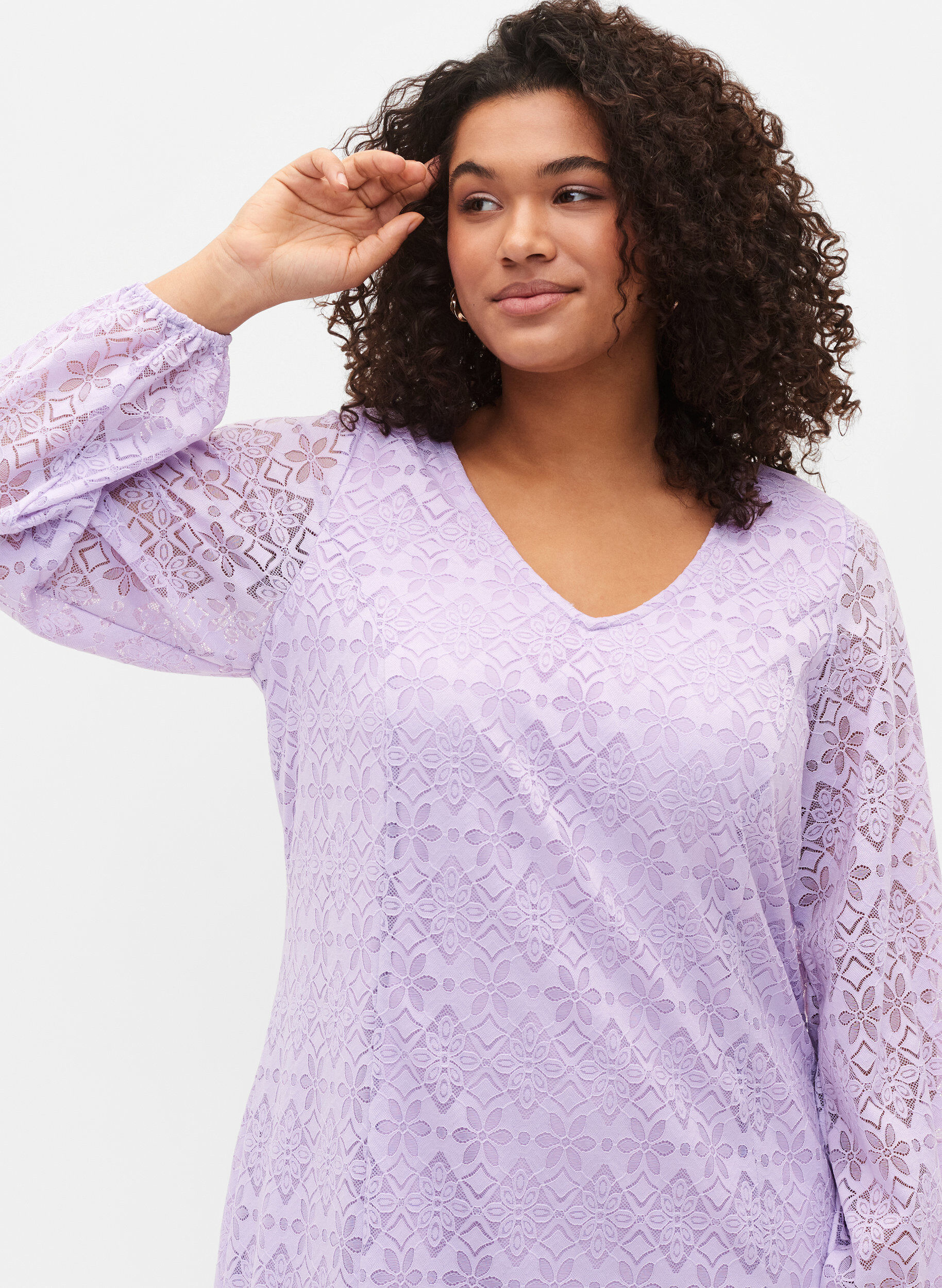 ZizziSpitzenkleid mit V-Ausschnitt und langen &Auml;rmeln, Pastel Lilac, Model image number 2