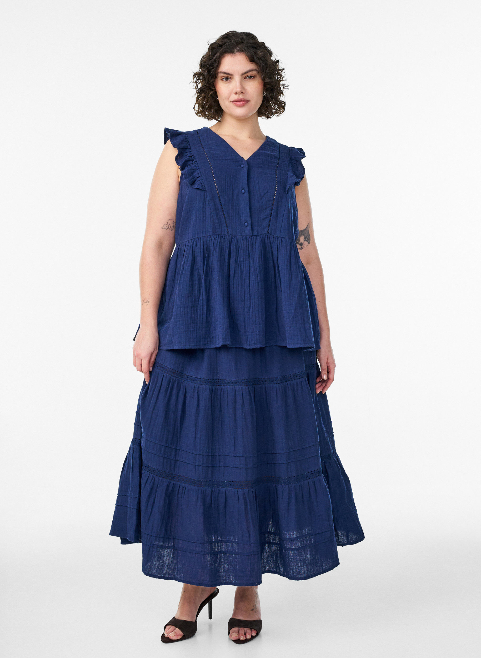 ZizziMidirock in A-Linie aus Baumwoll-Musselin mit H&auml;kelborte, Blau, Model image number 0