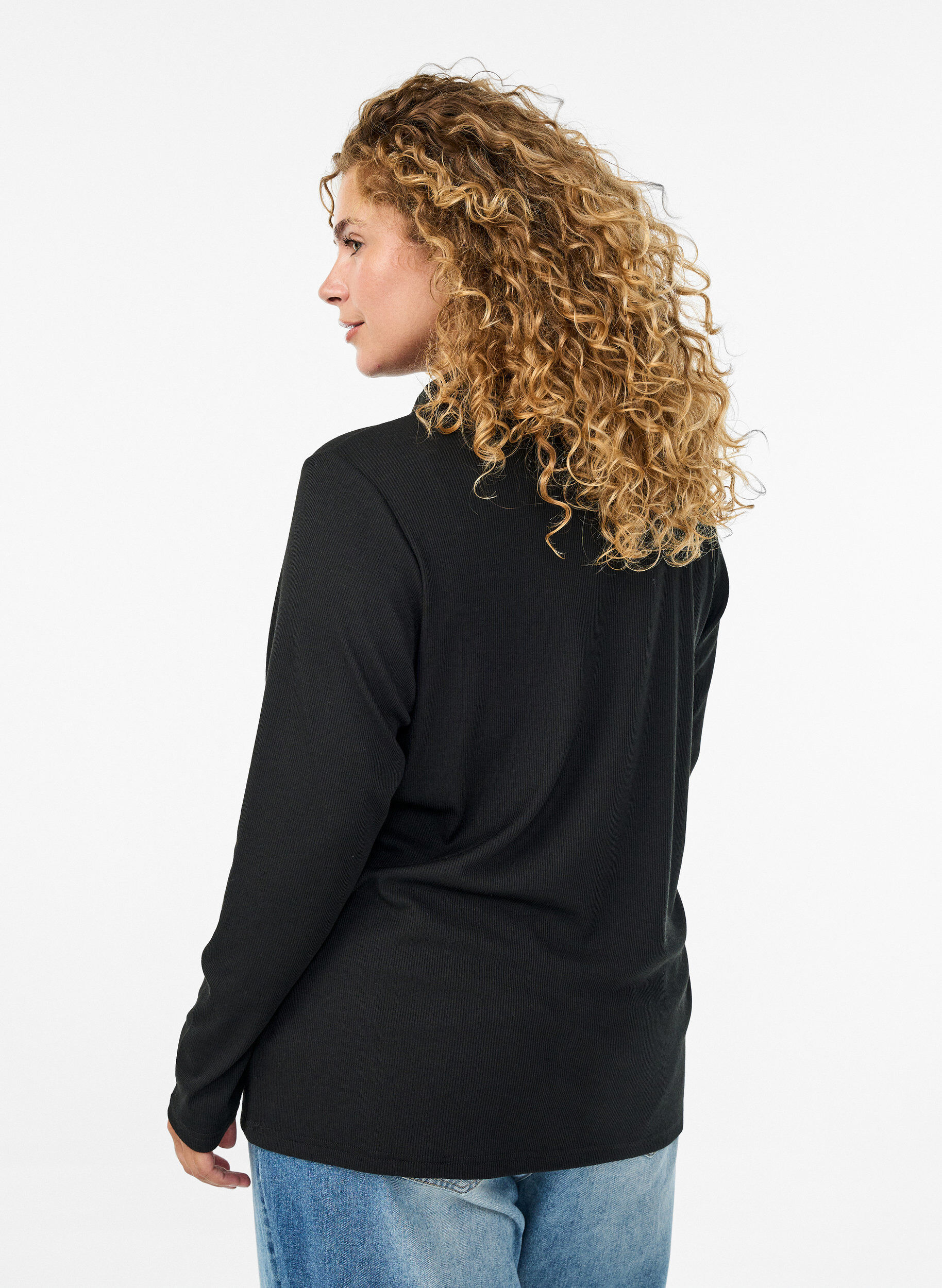 ZizziLang&auml;rmliges Poloshirt aus dehnbarem Rippmaterial, Schwarz, Model image number 2