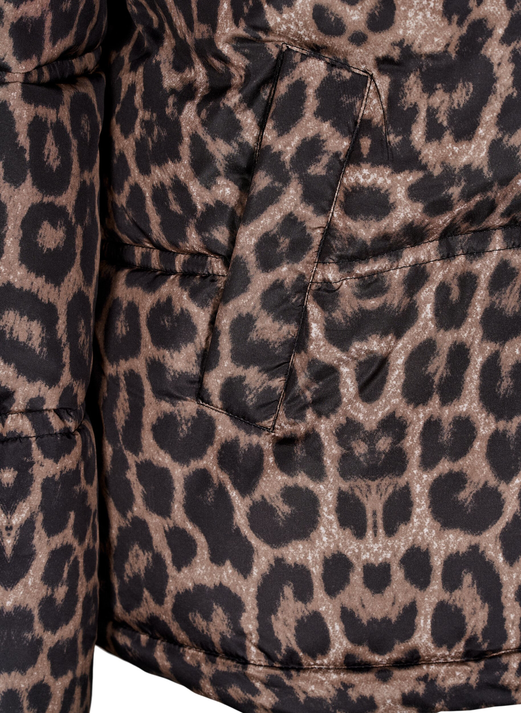 ZizziKurze Steppjacke mit Kapuze und Zwei-Wege-Rei&szlig;verschluss, Schwarz, Packshot image number 3