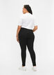 Super Slim Amy Jeans mit hoher Taille, Schwarz, Model image number 1