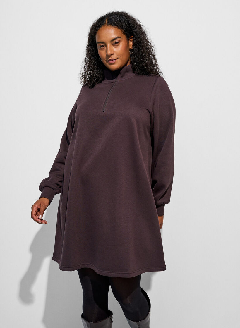 Sweatkleid mit hohem Rippkragen und Rei&szlig;verschluss, Braun, Model image number 0