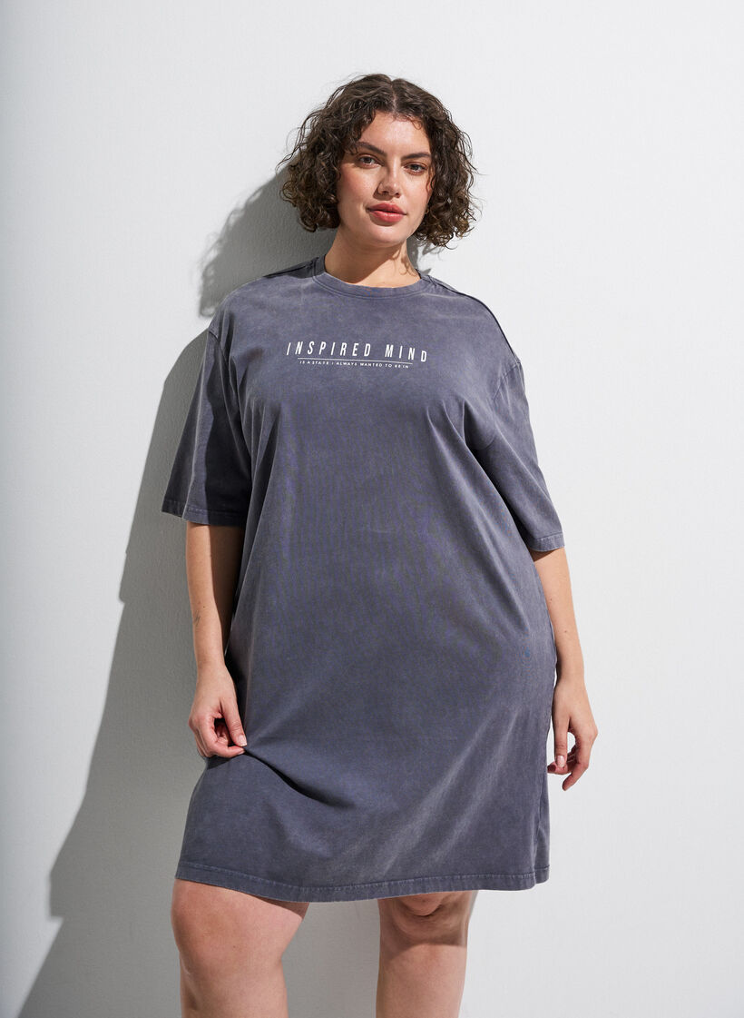 Lockeres T-Shirt-Kleid mit Washed-Optik, Grau, Image image number 0