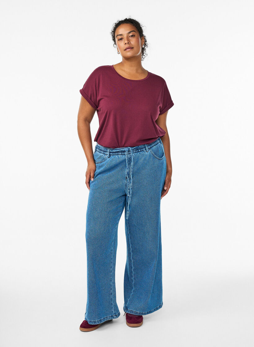 Kurz&auml;rmeliges T-Shirt aus einer Baumwollmischung, Dunkles Bordeaux, Model image number 1