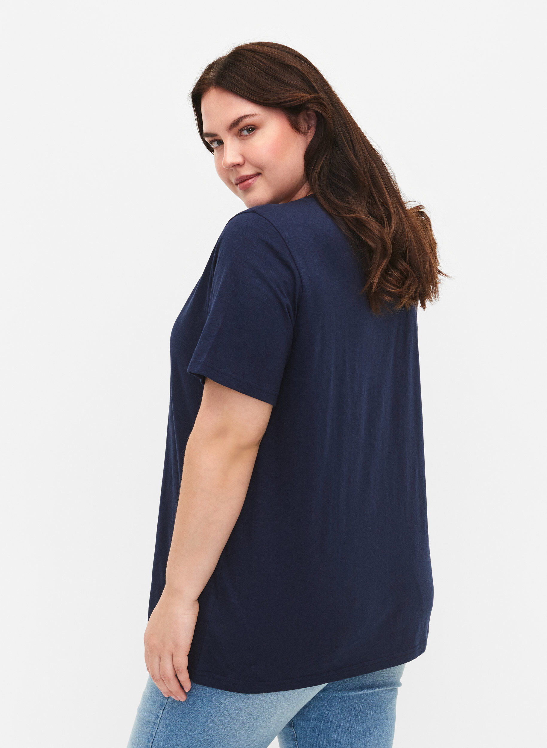 ZizziKurz&auml;rmliges Basic-T-Shirt mit V-Ausschnitt, Blau, Model image number 1