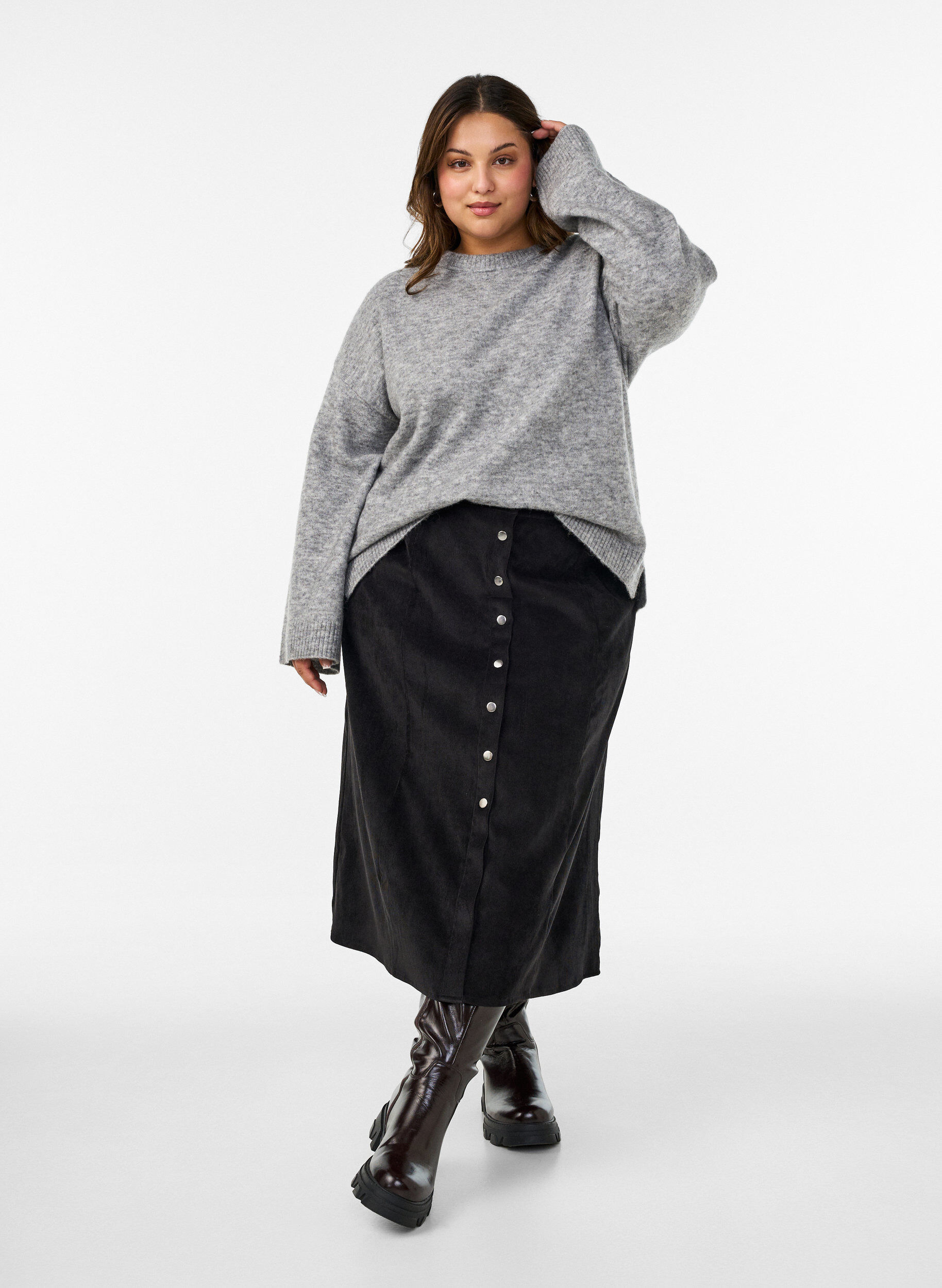 ZizziA-Linien-Rock aus Cord mit Kn&ouml;pfen, Schwarz, Model image number 1