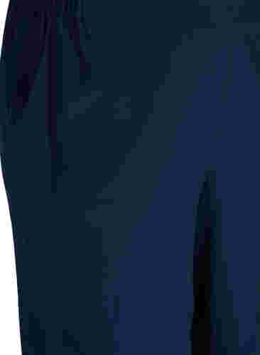 Bermudashorts aus Viskose mit Taschen, Navy Blazer, Packshot image number 2