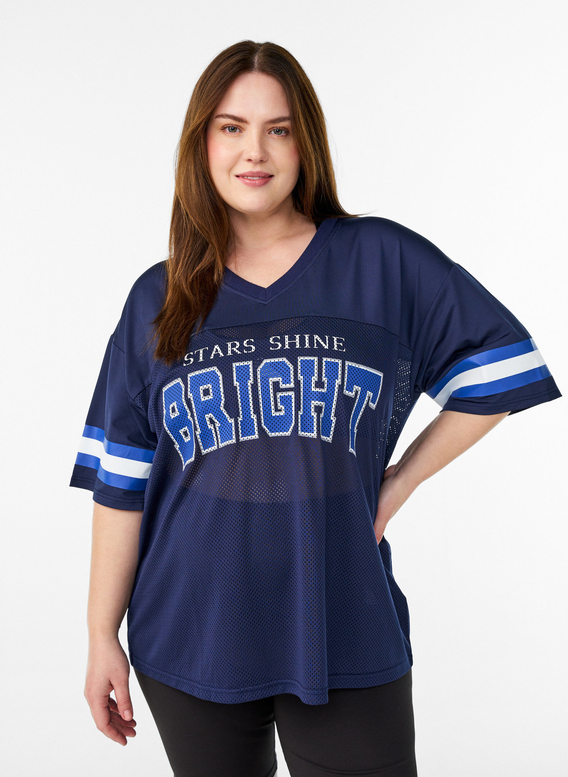 ZizziTrainingsshirt mit V-Ausschnitt und Frontprint, Blau, Model image number 0