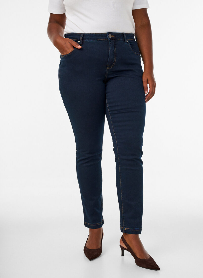 Slim Fit Emily Jeans mit normaler Taillenh&ouml;he, Blau, Model image number 3