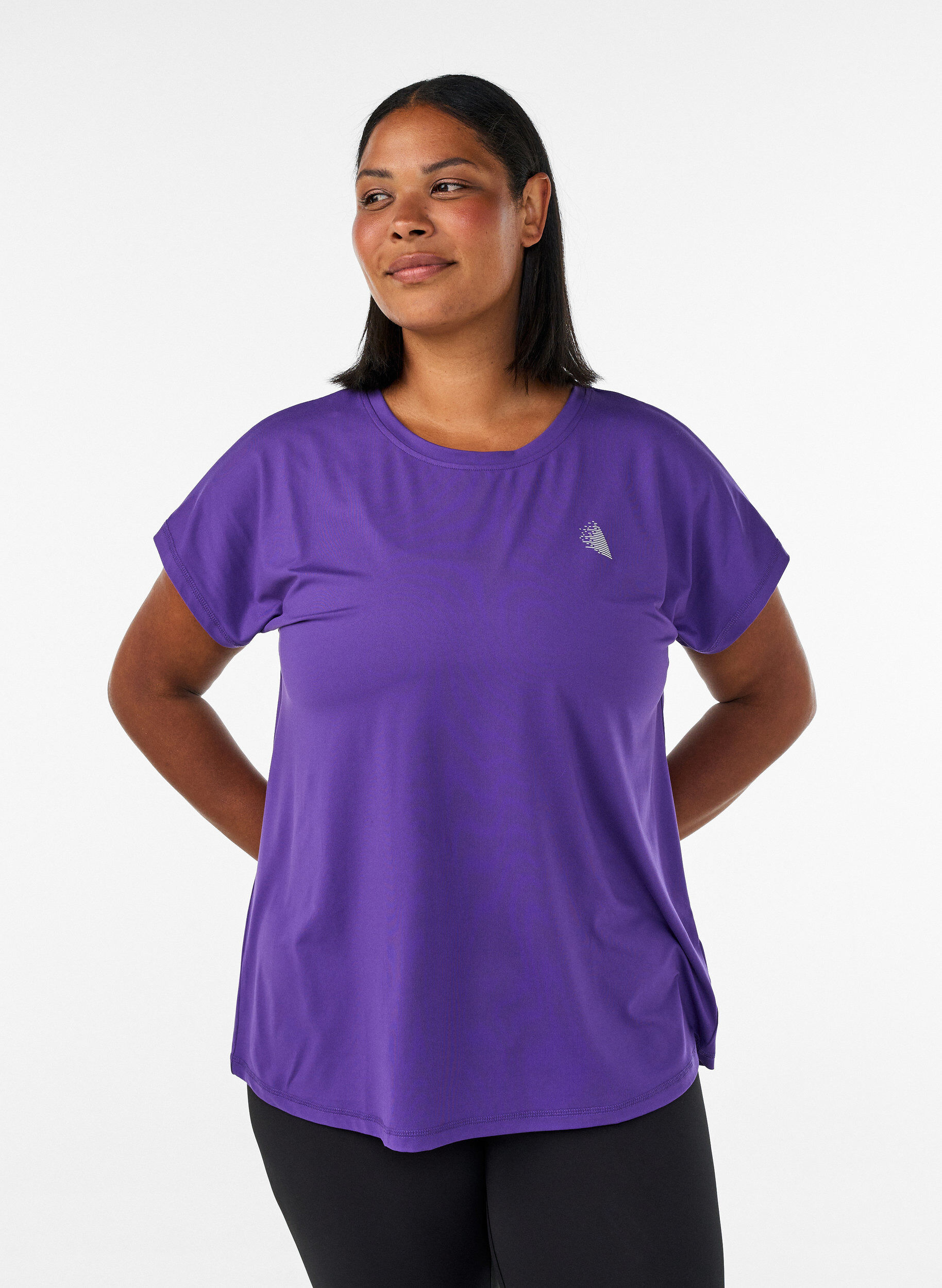 ZizziEinfarbiges Trainings-T-Shirt, Lila, Model image number 0