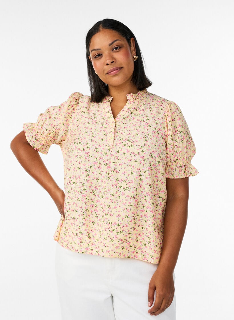 Gebl&uuml;mte Bluse aus Viskose mit kurzen &Auml;rmeln und R&uuml;schenkragen, Gelb, Model image number 0