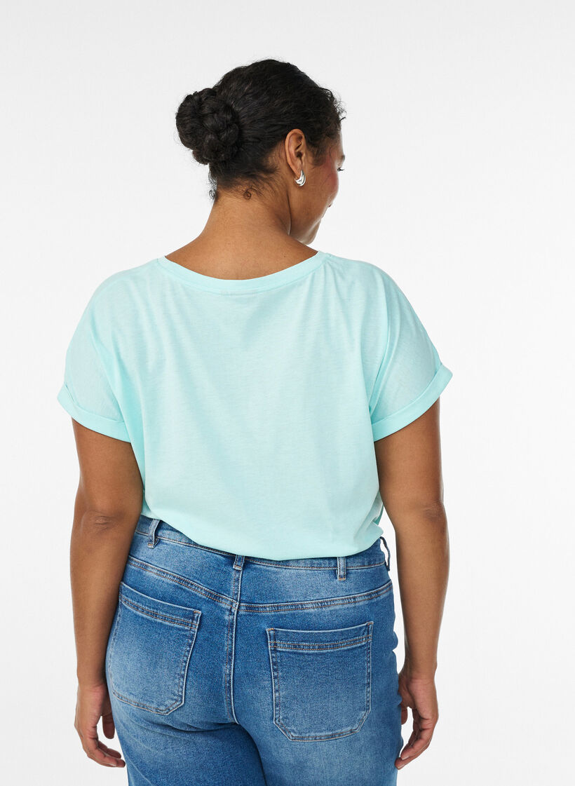 Kurz&auml;rmeliges T-Shirt aus Baumwollmischgewebe, T&uuml;rkis, Model image number 2