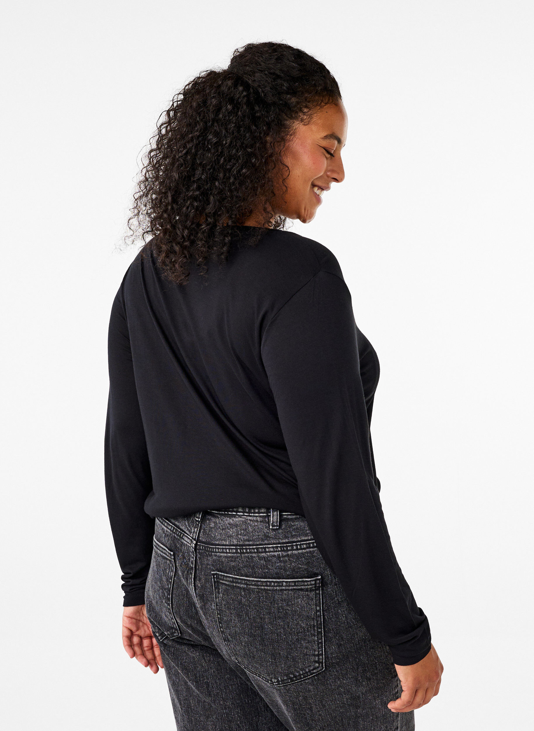 ZizziLang&auml;rmelige Bluse aus Wolle und Viskose, Schwarz, Model image number 2