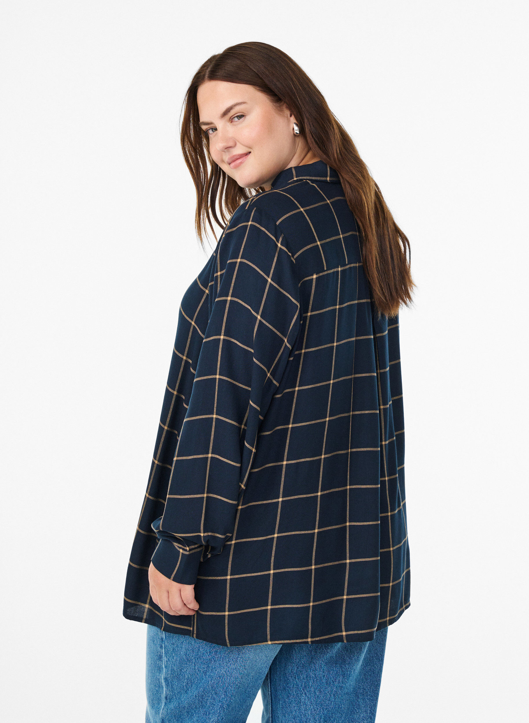 ZizziKarierte Oversize-Bluse aus Baumwolle, Blau, Model image number 2