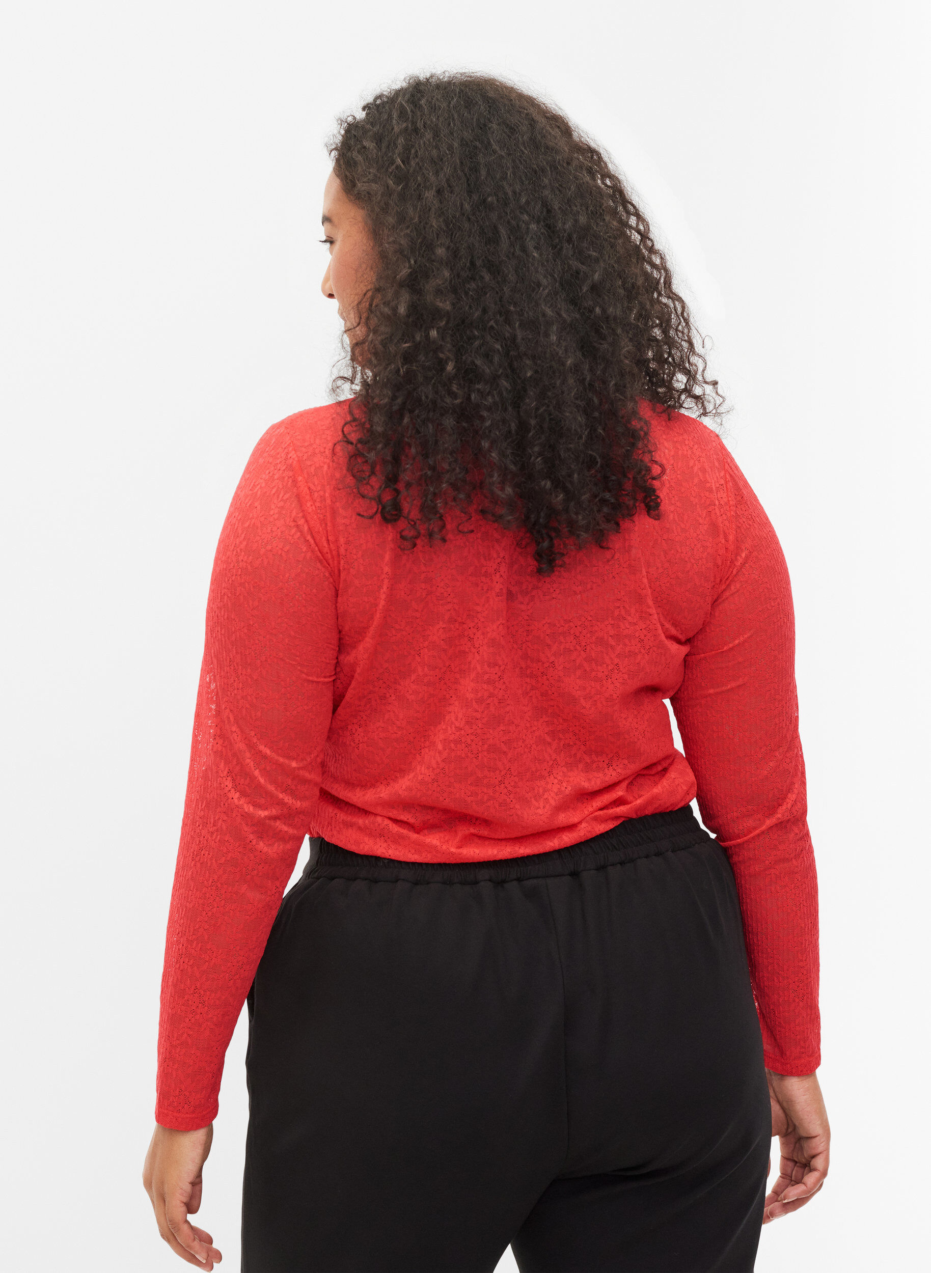 ZizziEnganliegende Spitzenbluse mit langen &Auml;rmeln, Hibiscus, Model image number 1