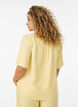 Hemdbluse mit V-Ausschnitt und kurzen &Auml;rmeln, Gelb, Model image number 2