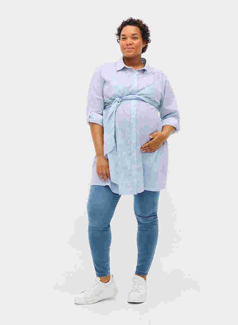 Schwangerschafts-Hemdkleid aus Baumwolle, Blue Stripe, Model image number 3