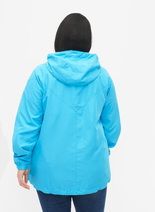 Kurze Jacke mit Kapuze und verstellbarer Saum, River Blue, Model image number 1