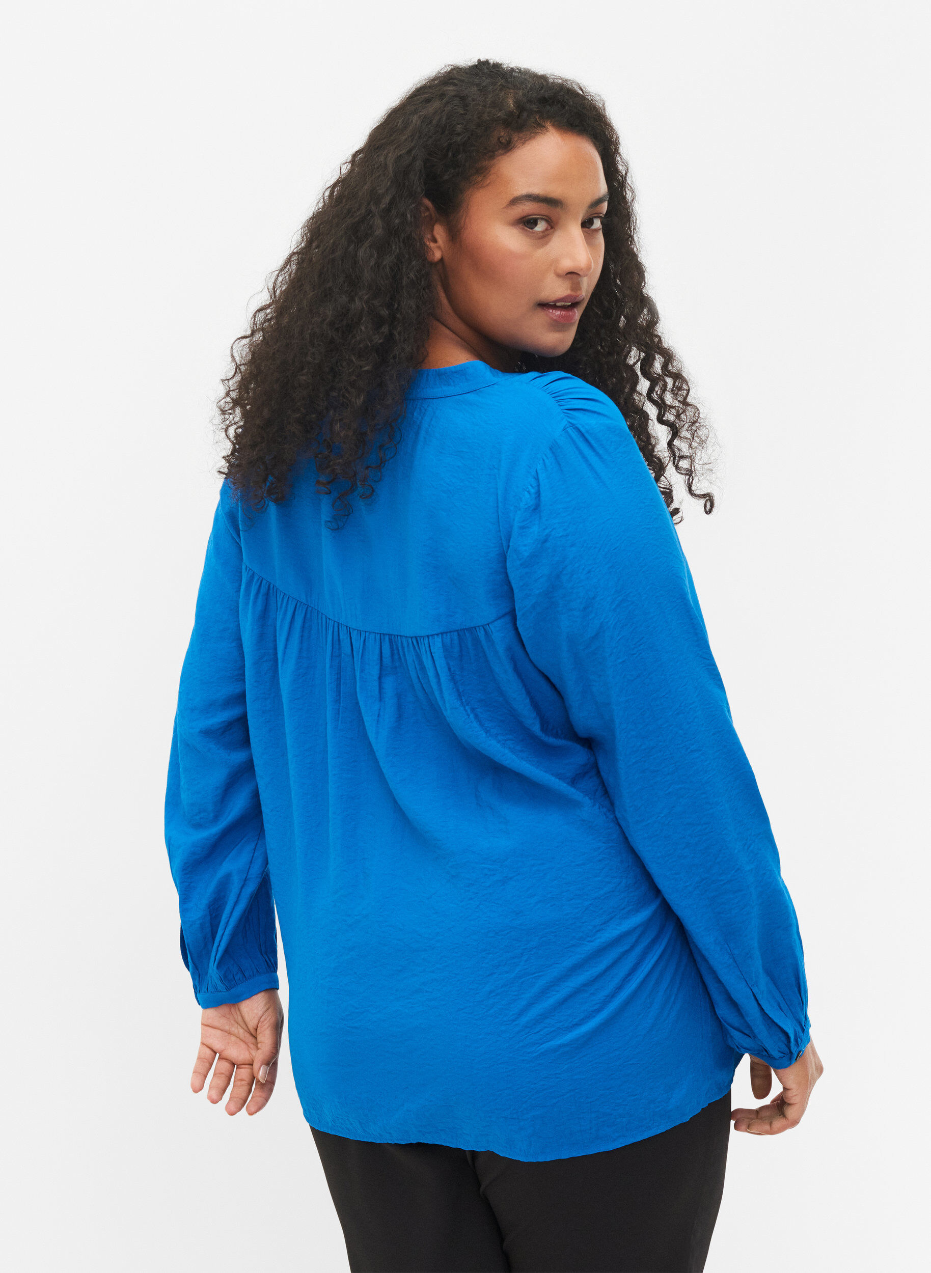 ZizziLang&auml;rmelige Bluse aus Viskosemischung, Skydiver, Model image number 1