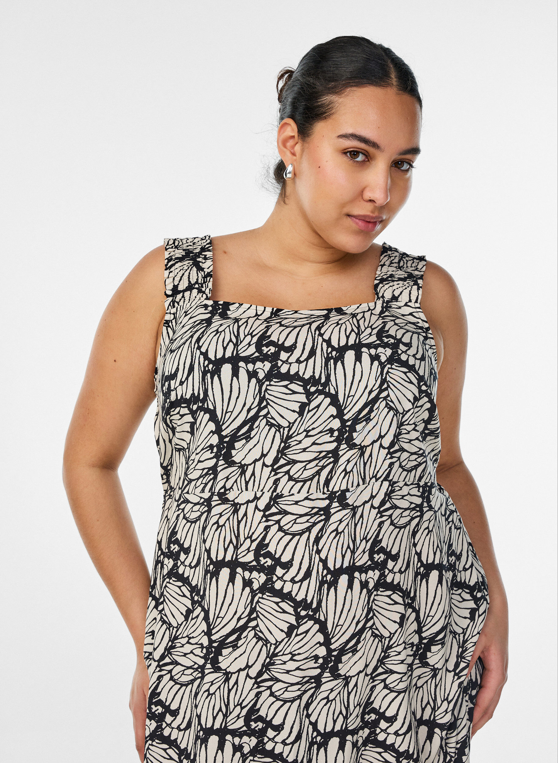 ZizziSommerkleid mit breiten Tr&auml;gern, Schwarz, Model image number 2