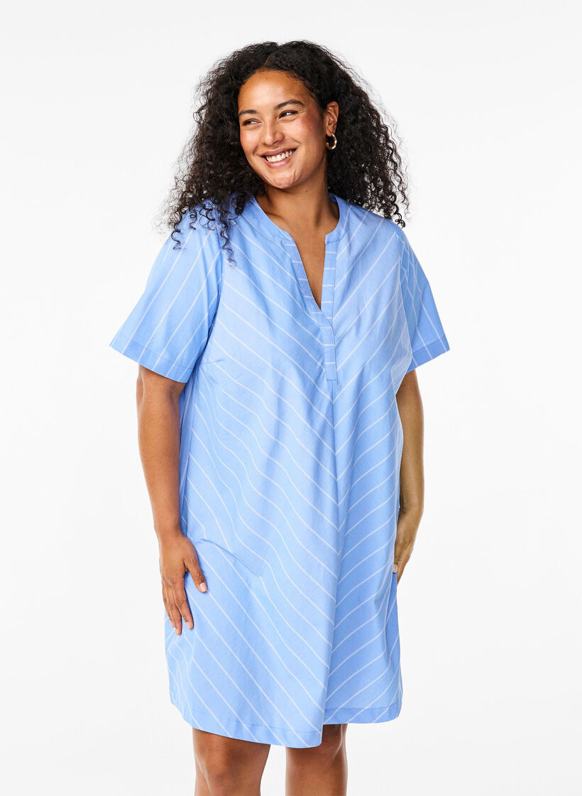 Gestreiftes Kleid aus Bio-Baumwolle, Blue Stripe, Model image number 0