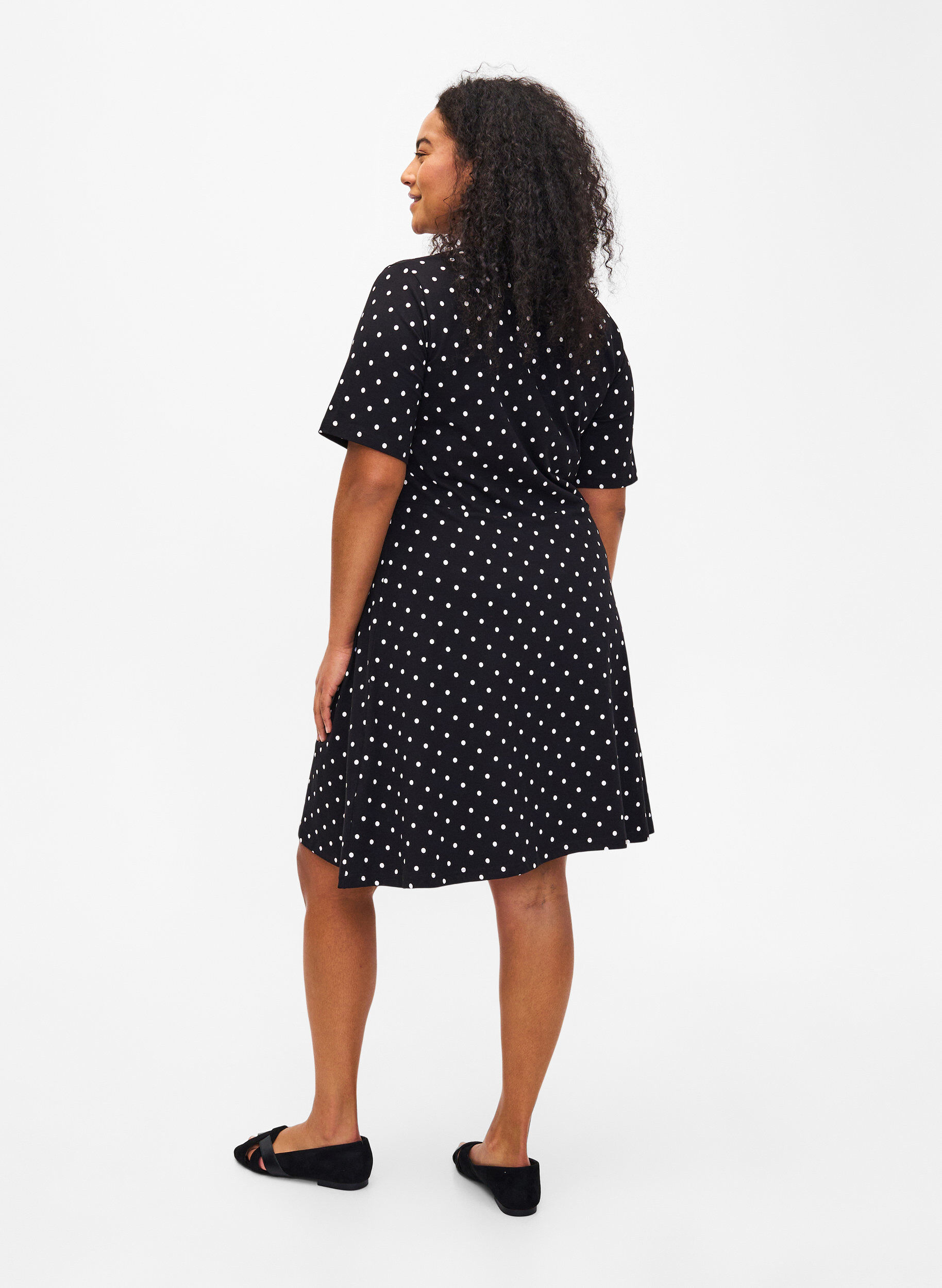 ZizziBaumwollkleid mit kurzen &Auml;rmeln und Punkten, Black w. White Dot, Model image number 1