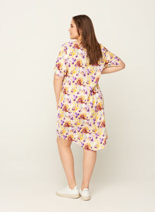 Kurzarm Kleid mit Blumenprint, Flower AOP, Model image number 1