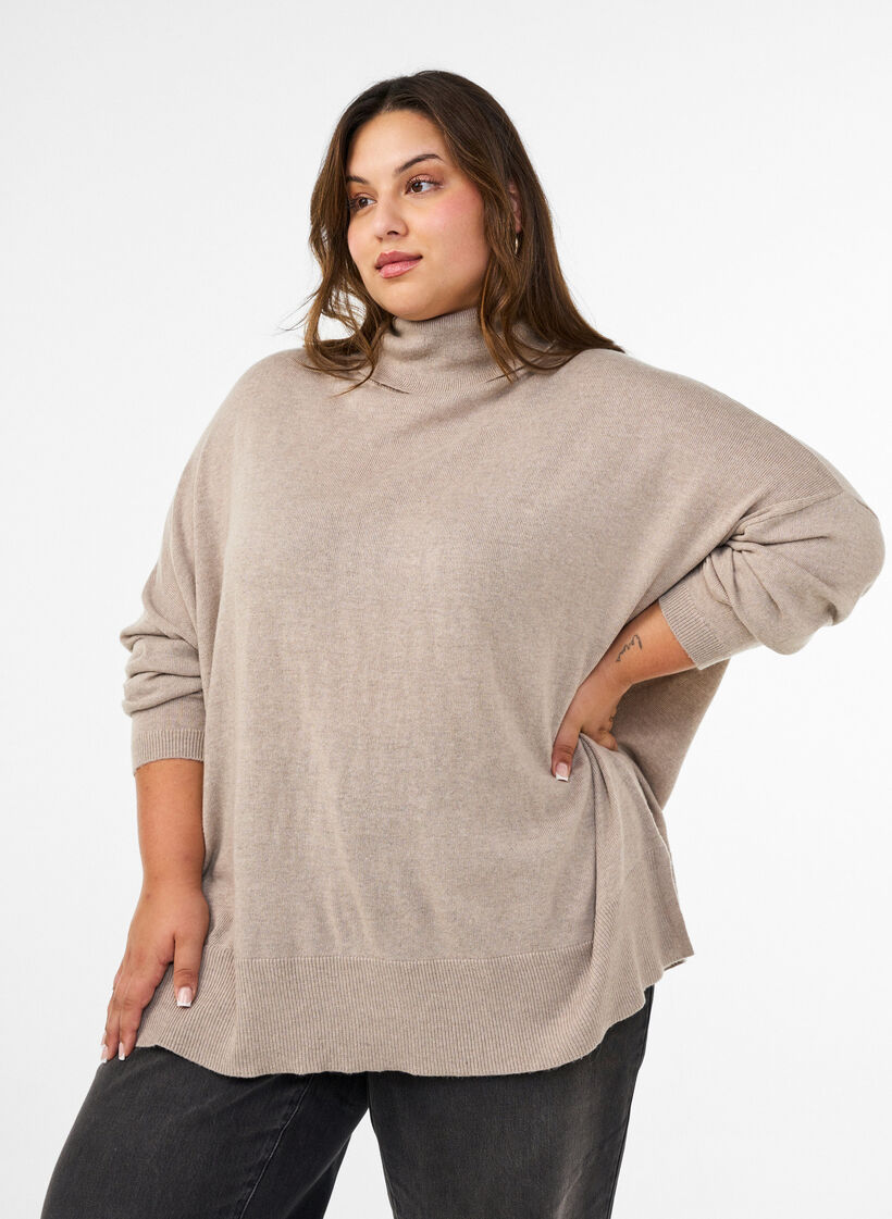Rollkragenpullover mit lockerer Passform, Beige, Model image number 0