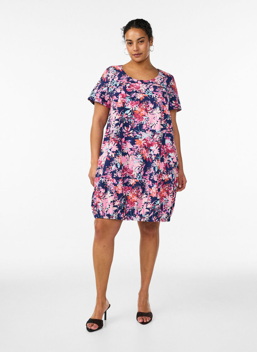 Kurz&auml;rmliges Baumwollkleid mit Aufdruck, Blau, Model image number 1