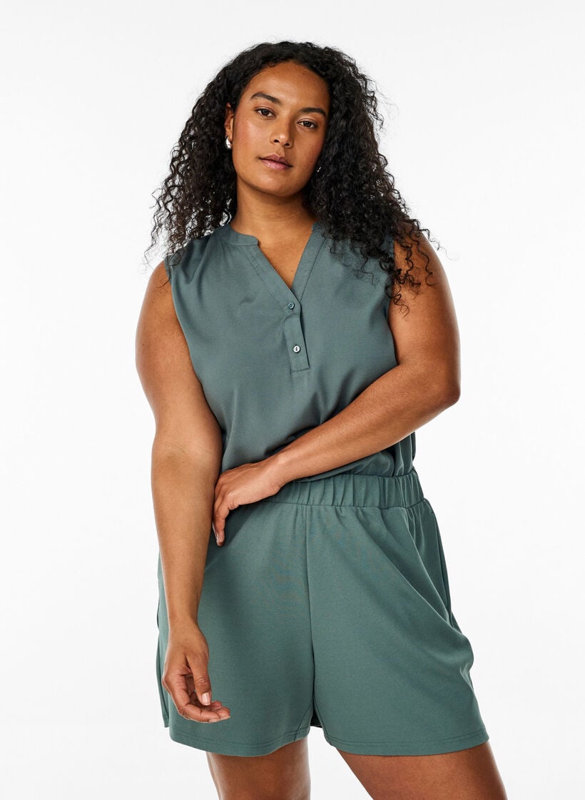 Kurze Hosen mit lockerer Passform und Taschen, Gr&uuml;n, Model image number 0