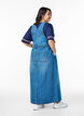 Midi-Latzkleid aus Denim, Blue Denim, Model image number 1
