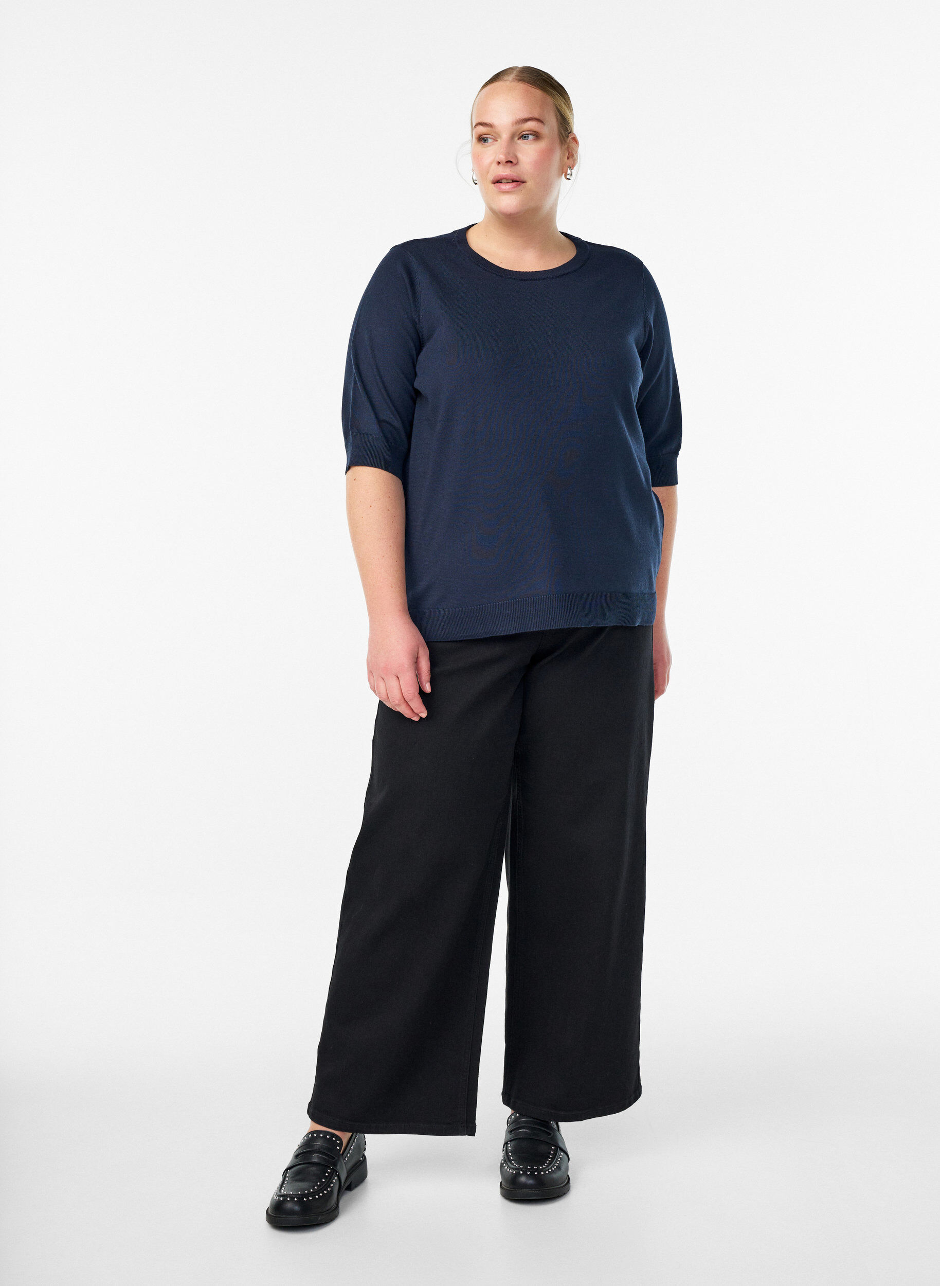 ZizziFein gestrickte Bluse mit kurzen &Auml;rmeln, Blau, Model image number 1