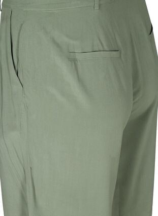 Lange Shorts aus Viskose, Agave Green, Packshot image number 3