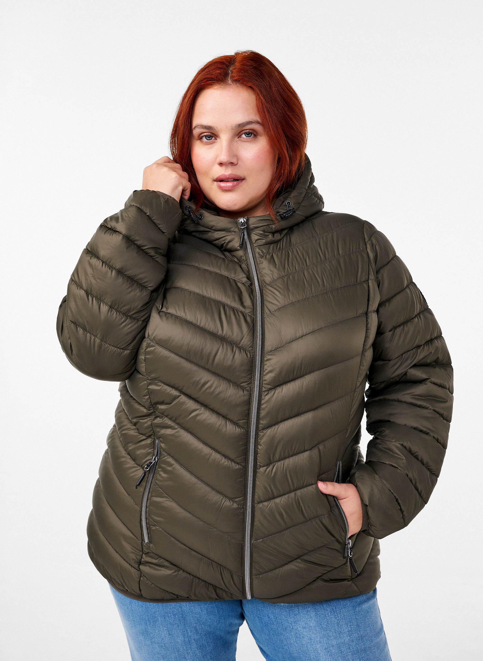 Leichte Jacke mit Kapuze, Gr&uuml;n, Model