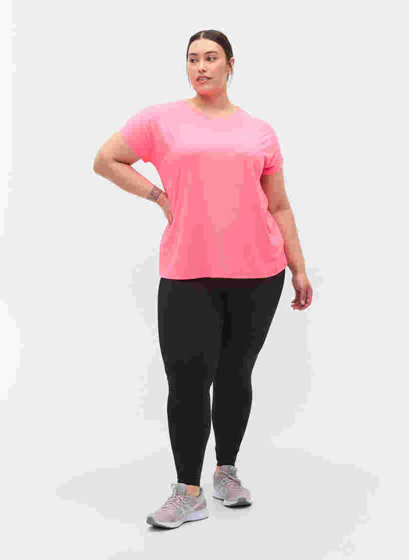 Einfarbiges Trainings-T-Shirt, Neon pink, Model image number 3