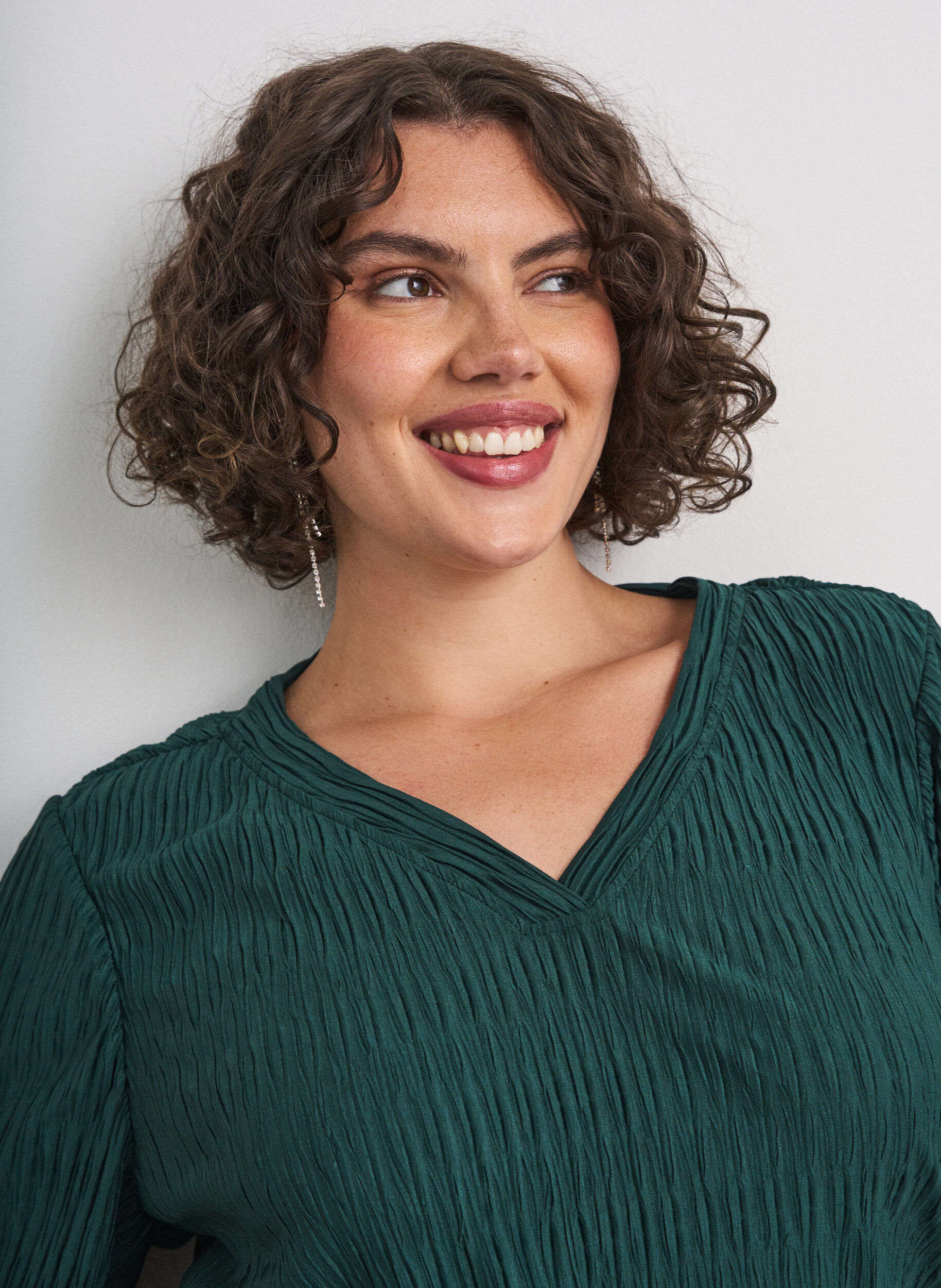 ZizziBluse mit welliger Struktur und Ballonform, Gr&uuml;n, Model image number 3