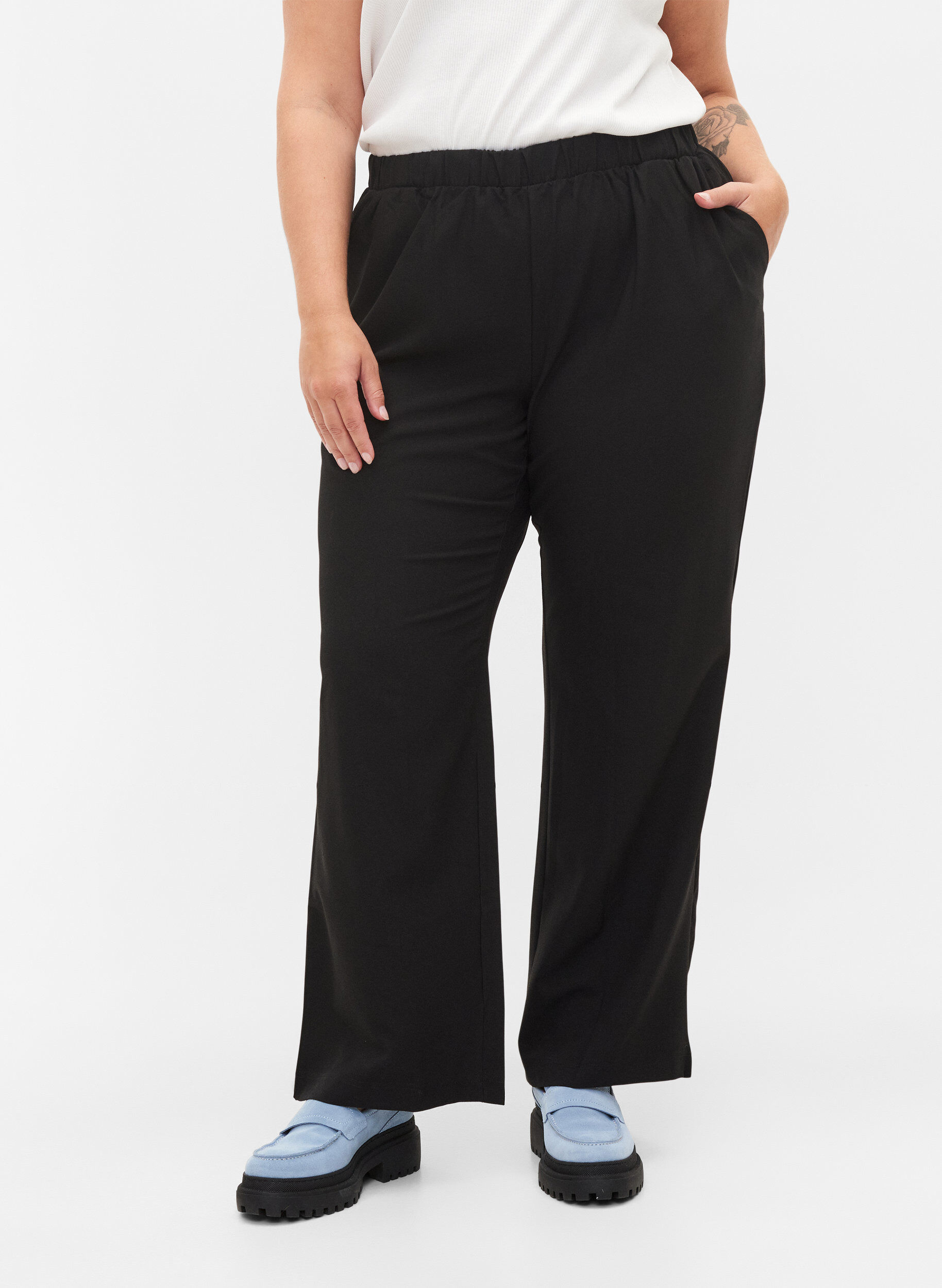 ZizziWeite Hose mit Taschen, Schwarz, Model image number 3