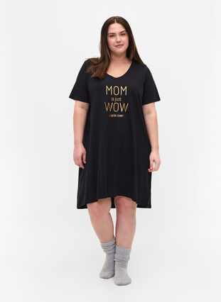Kurzarm Nachthemd aus Baumwolle, Black w. Copper MOM, Model image number 2
